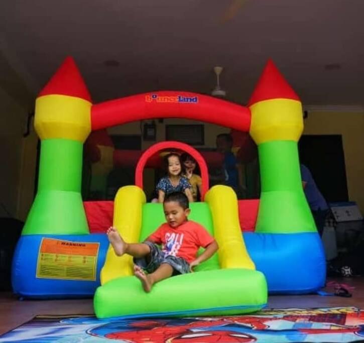 Iris 55 Corner Lot House Spacious Outdoor With Wi-Fi Johor Bahru Buitenkant foto