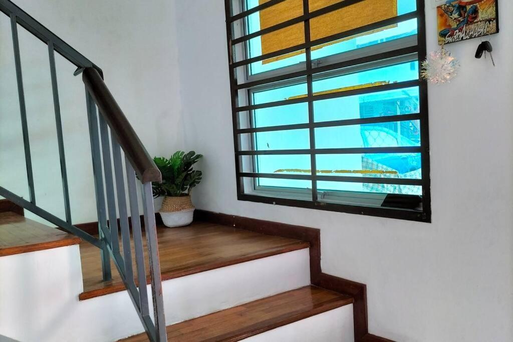 Iris 55 Corner Lot House Spacious Outdoor With Wi-Fi Johor Bahru Buitenkant foto