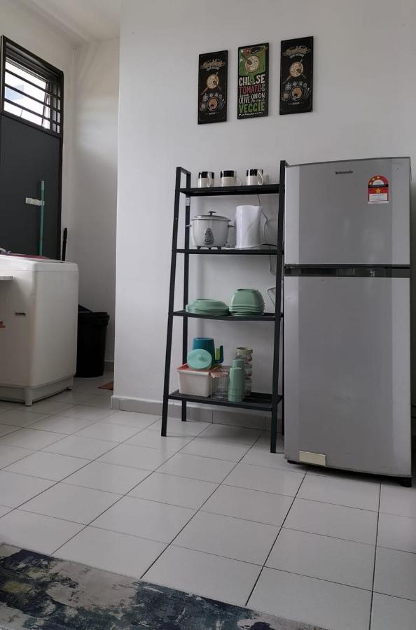 Iris 55 Corner Lot House Spacious Outdoor With Wi-Fi Johor Bahru Buitenkant foto