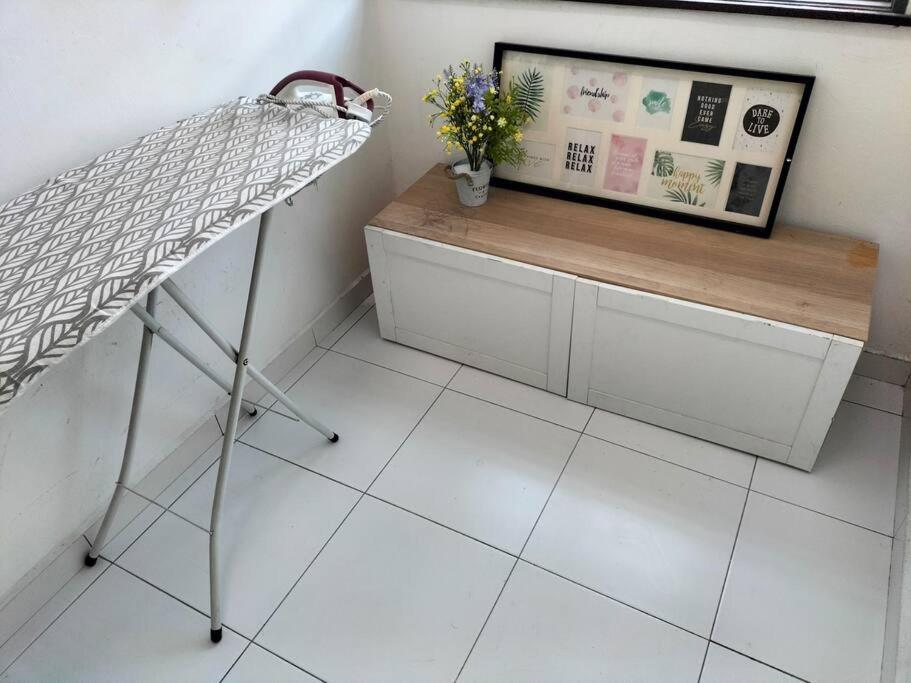 Iris 55 Corner Lot House Spacious Outdoor With Wi-Fi Johor Bahru Buitenkant foto