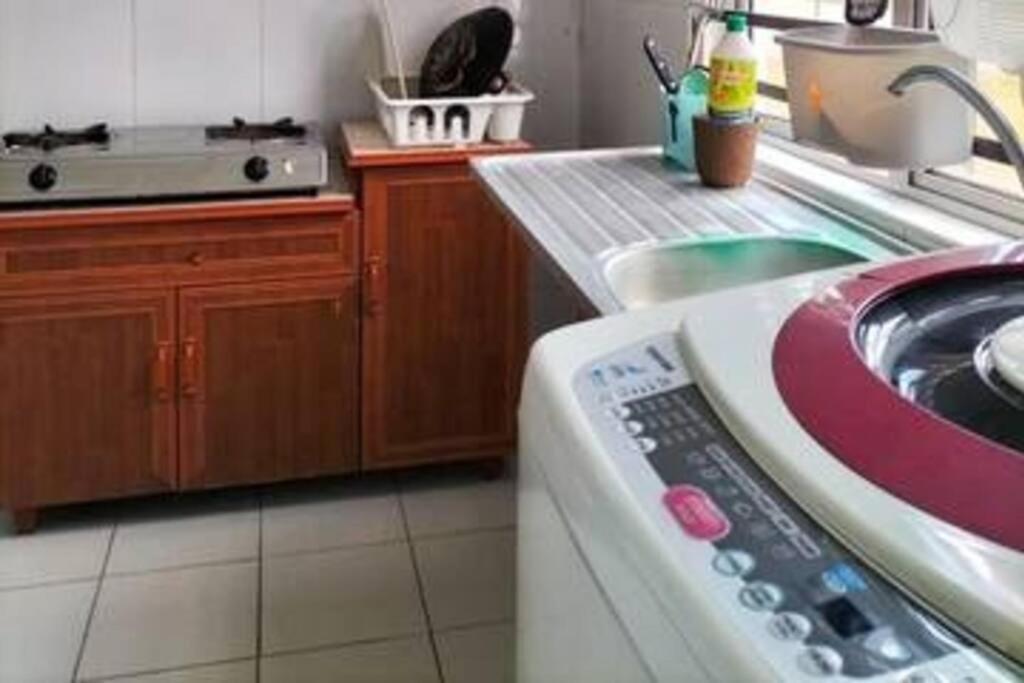 Iris 55 Corner Lot House Spacious Outdoor With Wi-Fi Johor Bahru Buitenkant foto