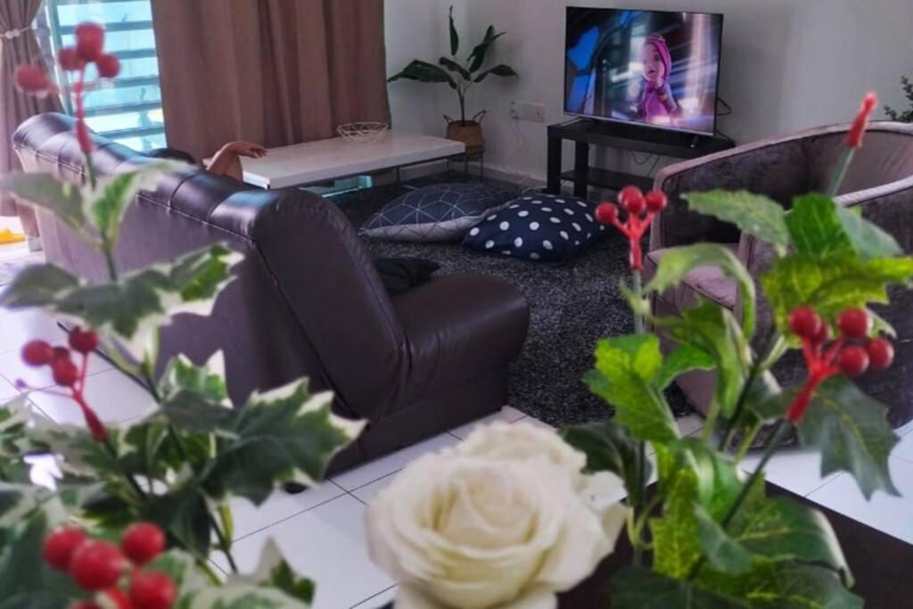 Iris 55 Corner Lot House Spacious Outdoor With Wi-Fi Johor Bahru Buitenkant foto